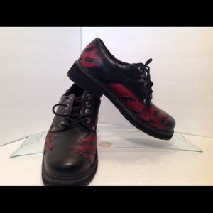 Harley Davidson size 11 rare to the flames